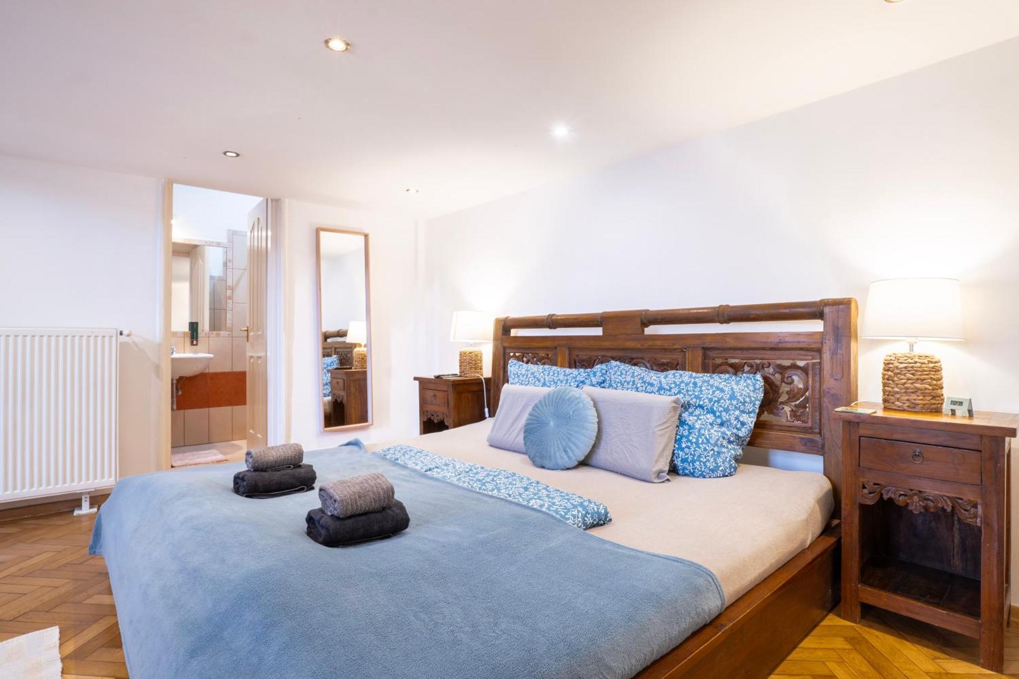 Cedar Inn Budapest - Palace District 외부 사진