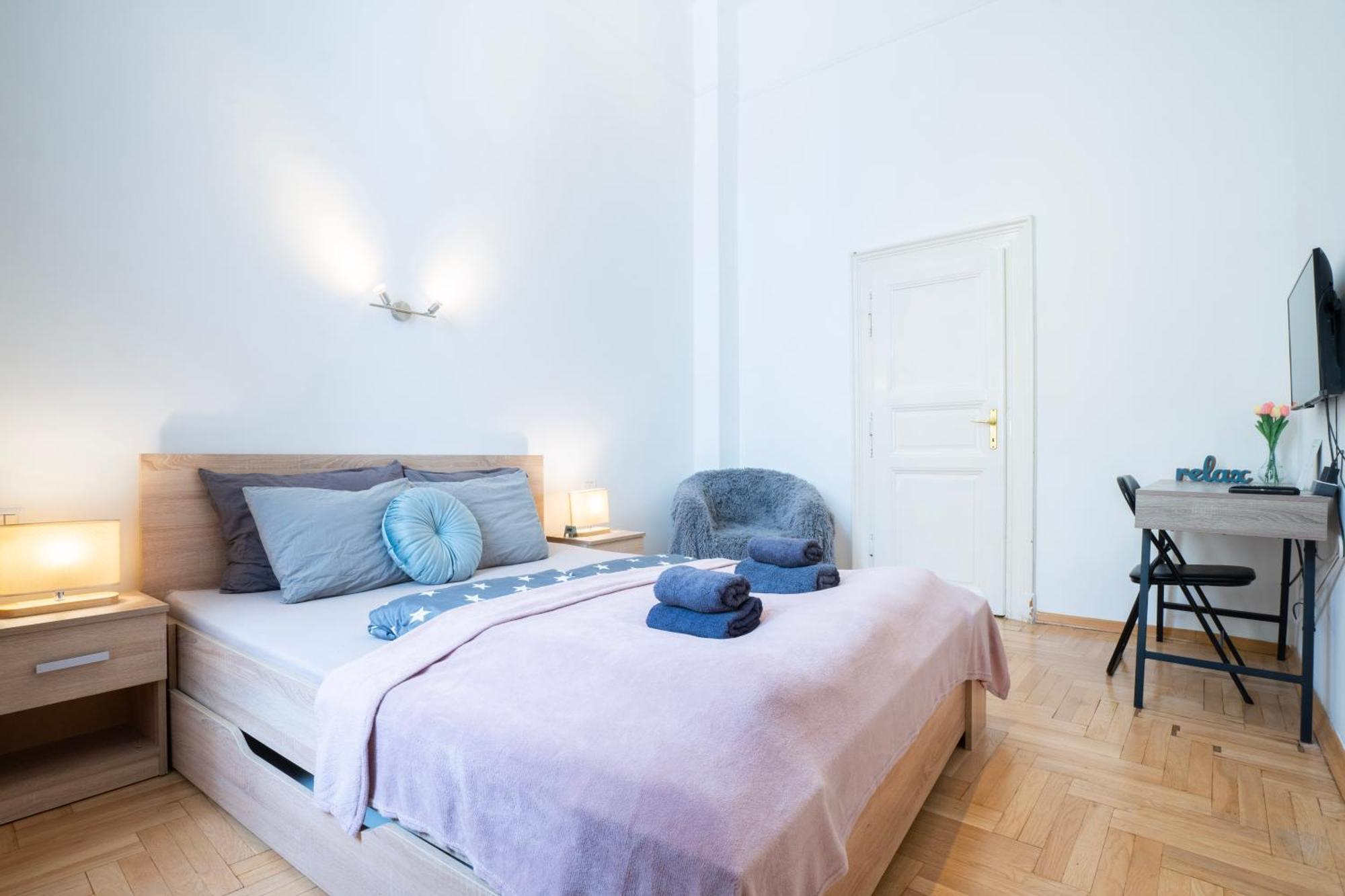 Cedar Inn Budapest - Palace District 외부 사진